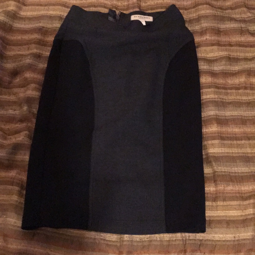 Authentic Burberry skirt😍
